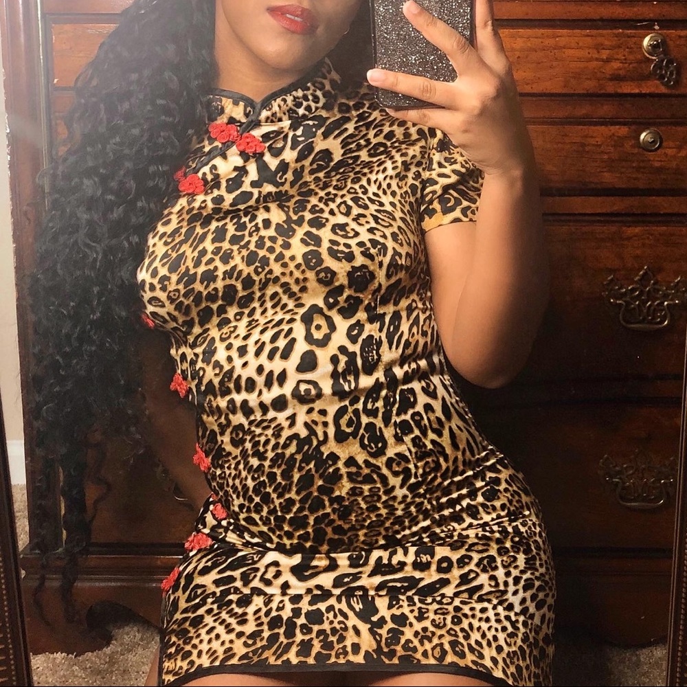 BOOHOO Oriental Style Leopard Print Mini Dress!